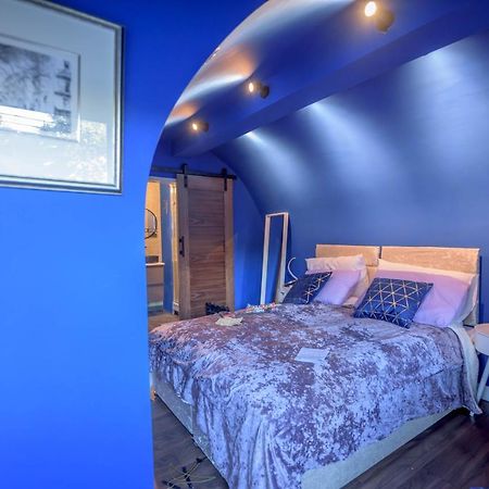 Quirky Vaulted Flat With Terrace Lejlighed Bath Eksteriør billede