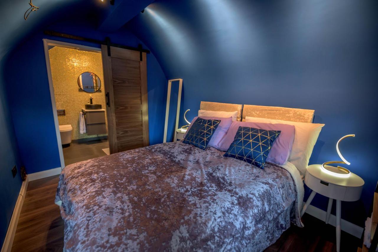 Quirky Vaulted Flat With Terrace Lejlighed Bath Eksteriør billede